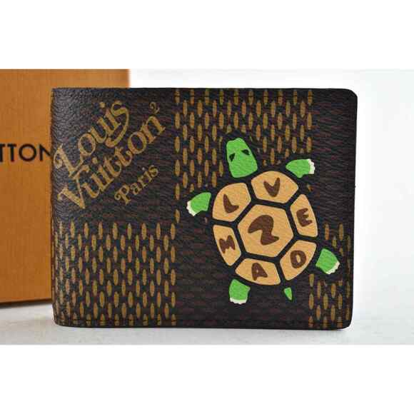 Louis Vuitton Nigo LV Made Turtle Giant Damier Bifold Multiple Wallet Holder - Picture 4 of 12